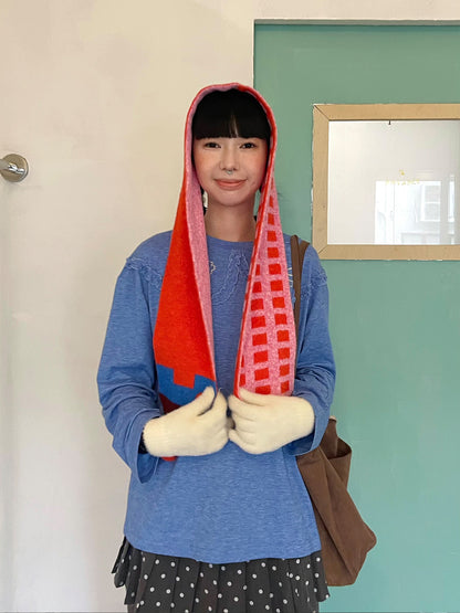 Granny's Farmhouse Wool Scarf