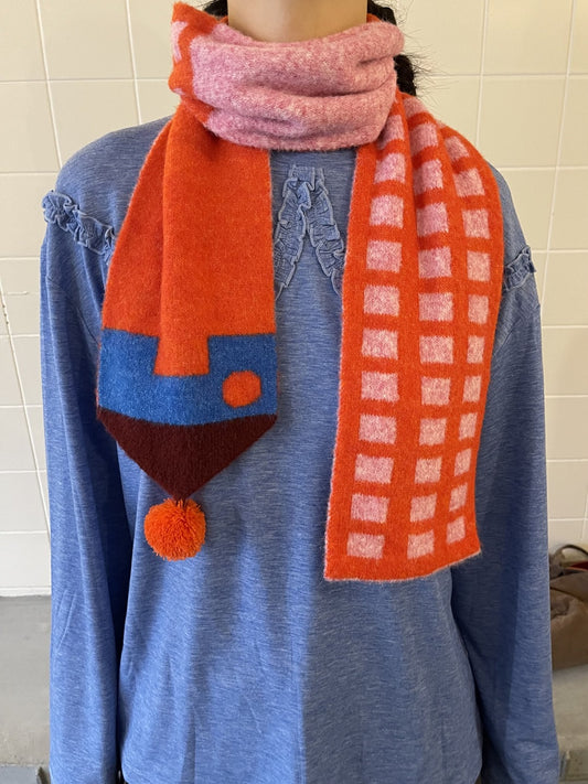 Granny's Farmhouse Wool Scarf